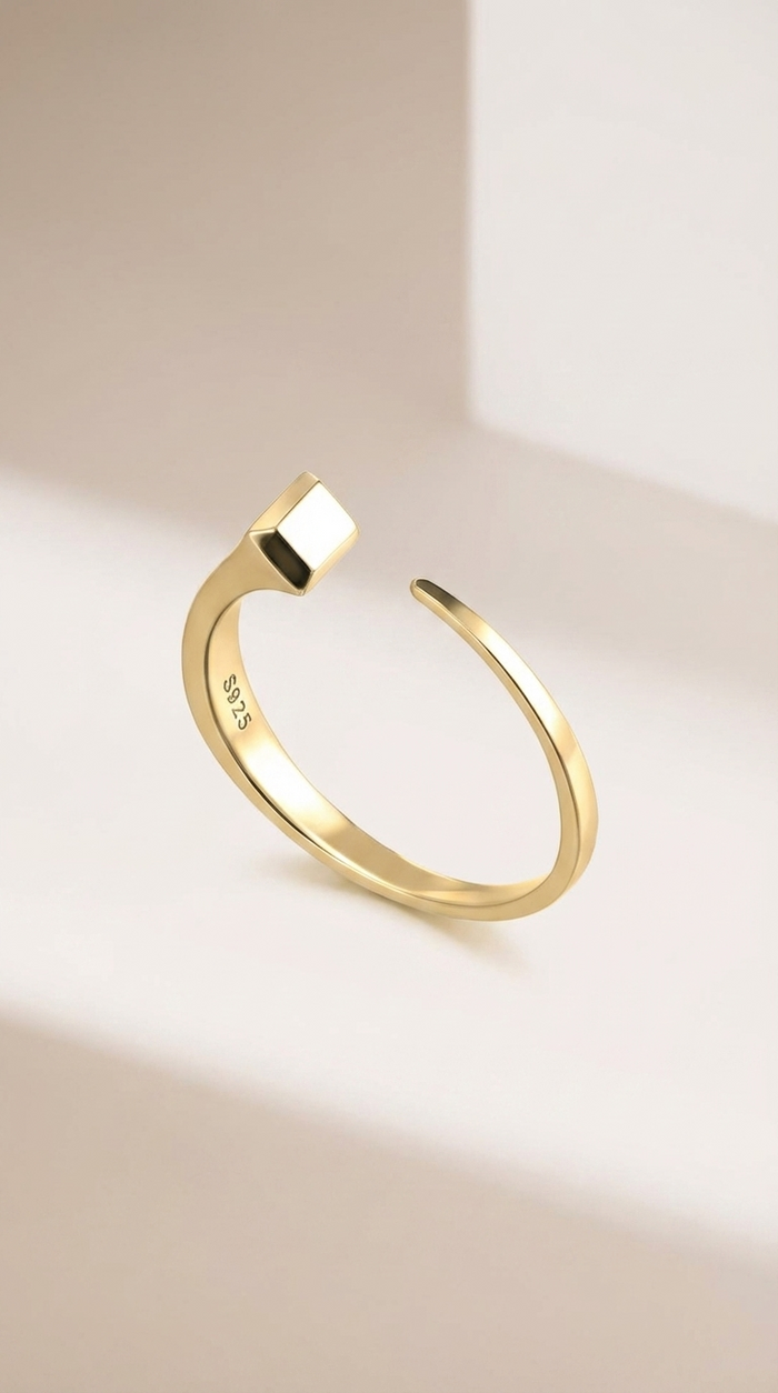 FERLANE RING GOLD